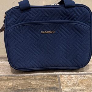 BAGSMART Large Quilted Navy Blue Makeup Bag